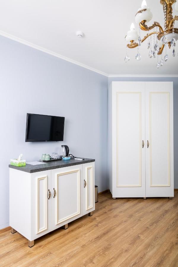 Rose Hotel Vake Tbilisi Zewnętrze zdjęcie